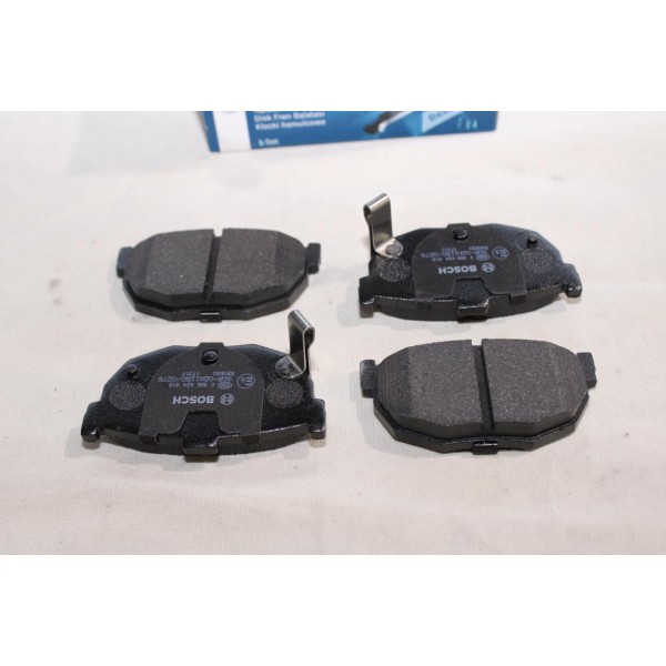Jeu 4 plaquettes de frein arriere montage sumitomo Bosch BP208 0986424418 pour hyundai lantra coupé elantra tiburon kia cerato 