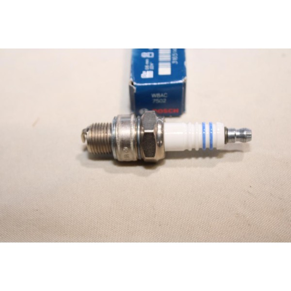 1 Bougie allumage Bosch W8AC 7502 0241229612 pour moto hercules MX prima KTM foxi pony peugeot 101 103 105 puch maxi sachs prima