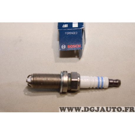 Bougie allumage Bosch FGR6NQEO 0242240635 pour volvo S40 C30 C70 V50 