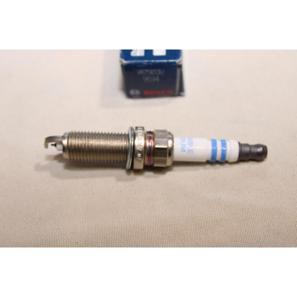 Lot 4 bougies allumage iridium Bosch VR7SII33U 0242135553 pour honda accord CR CV CR-V RW RT jazz GR city GN HR-V RV mercedes cl