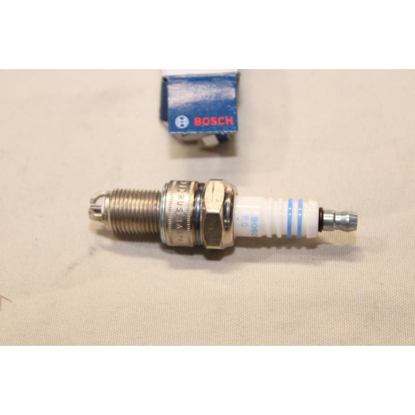 Lot 6 bougies allumage Bosch W7DTC 79022 0241235756 pour alfa romeo 33 audi 80 90 100 200 lancia delta thema peugeot 505 seat to