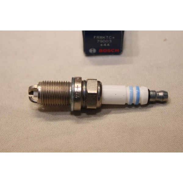 Lot 4 bougies allumage Bosch FR8KTC+ 79003 0242229799 pour mercedes classe A C E S SL SLK CLK ML sprinter vito vaneo R129 R170 W