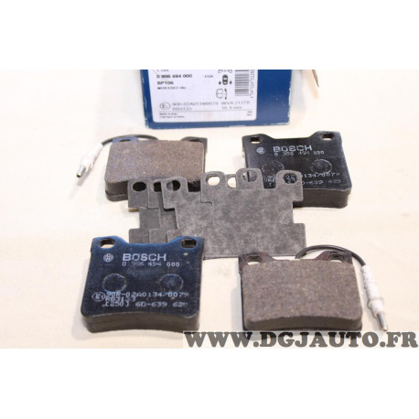 Jeu 4 plaquettes de frein arriere montage teves Bosch BP106 0986494000 pour mercedes vito W638 