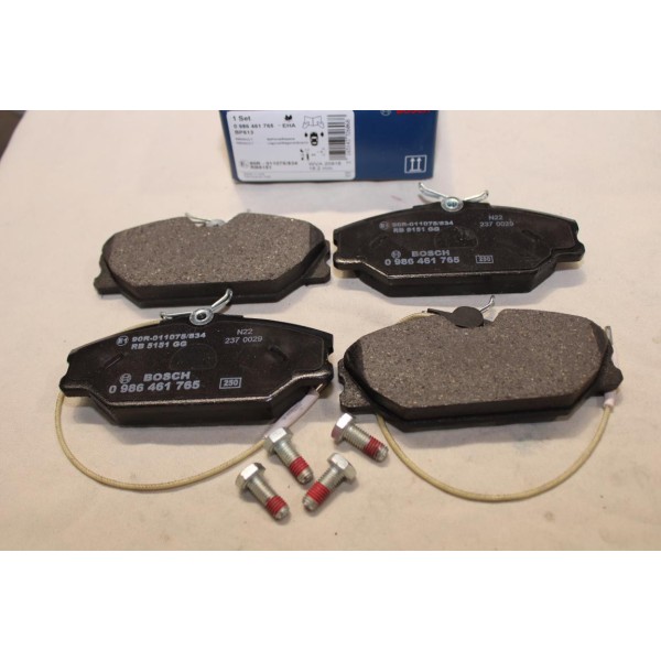 Jeu 4 plaquettes de frein avant montage lucas Bosch BP613 0986461765 pour renault 25 R25 laguna 1 safrane espace 2 II megane 1 d