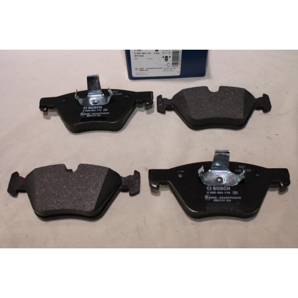 Jeu 4 plaquettes de frein avant montage teves Bosch 0986494118 BP1028 pour BMW serie 3 5 X1 Z4 E60 E61 E84 E89 E90 E91 E92 E93 F