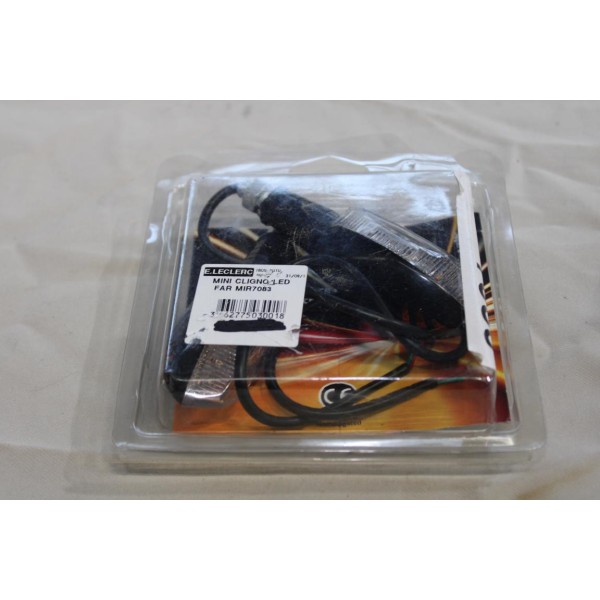 Feu clignotant LED adaptable moto scooter FAR 7083 