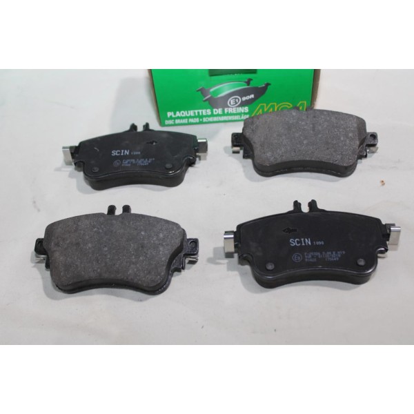 Jeu 4 plaquettes de frein avant montage lucas MGA 1090 pour mercedes classe A B CLA W176 W242 W246 C117 
