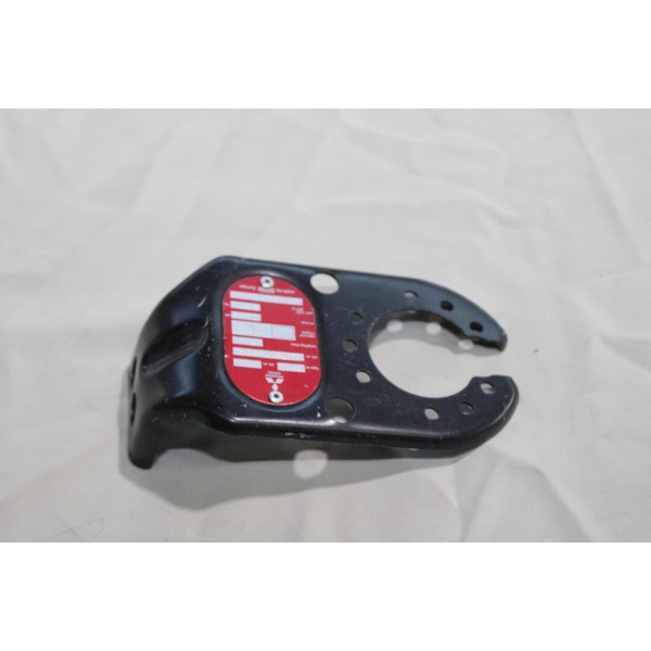 Plaque support faisceau attelage prise Mitsubishi MZ313683 