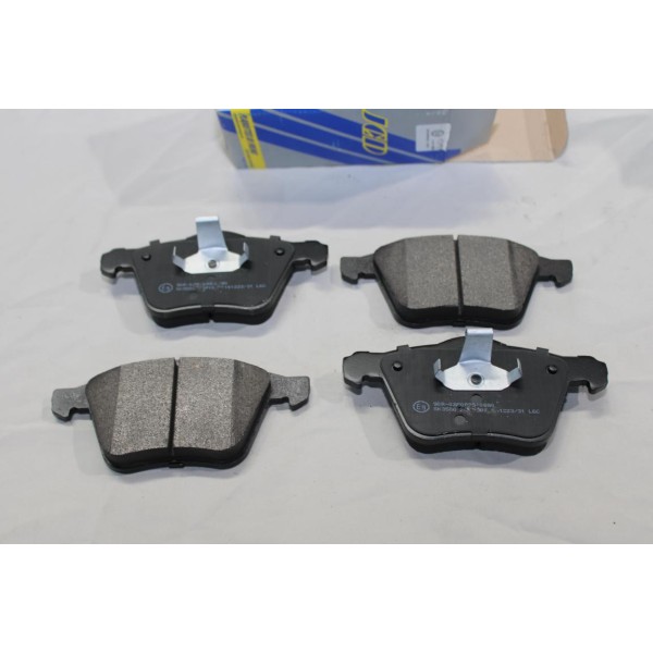 Jeu 4 plaquettes de frein avant montage teves JCD 011542 pour ford galaxy 2 II smax 1 s-max volvo S60 S80 V60 V70 XC70 