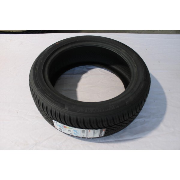Pneu NEUF Hankook kinergy 45 195/50/16 195 50 16 88V XL DOT0120 
