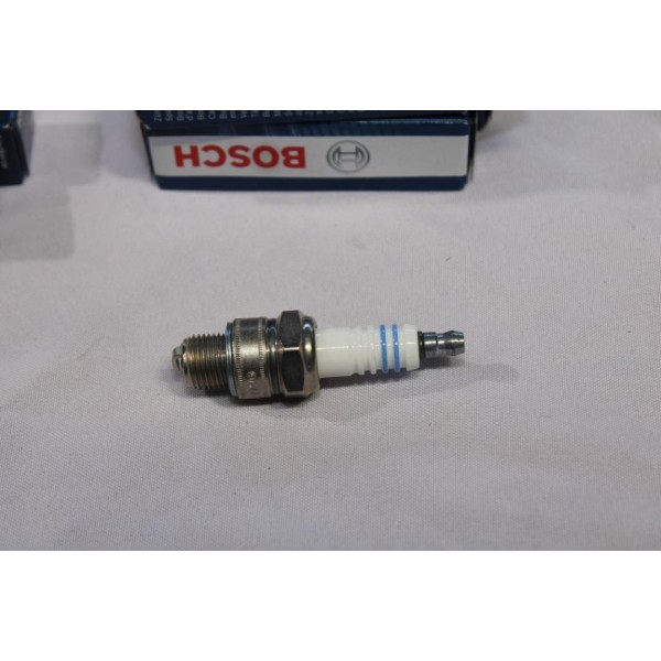 1 Bougie allumage Bosch W8AC 7502 0241229612 pour moto mobylette hercules MX prima KTM foxi pony peugeot 101 103 105 puch maxi s