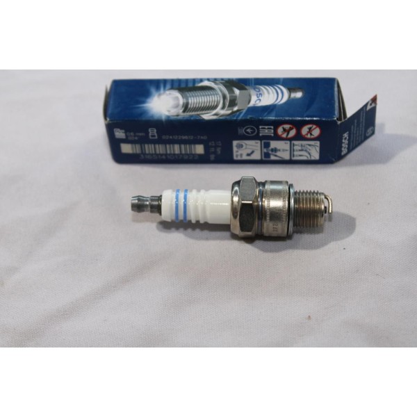 Bougie allumage Bosch W8AC 7502 0241229612 pour moto mobylette hercules MX prima KTM foxi pony peugeot 101 103 105 puch maxi 