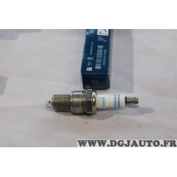 Lot 2 bougies allumage Bosch W8DC 7606 0241229715 pour fiat 600 100 1500 2300 mitsubishi L200 L300 lancer 5 6 V VI pajero 