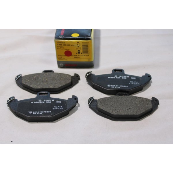 Lot 4 plaquettes de frein arriere montage brembo Bosch BP285 0986424532 pour renault laguna 1 