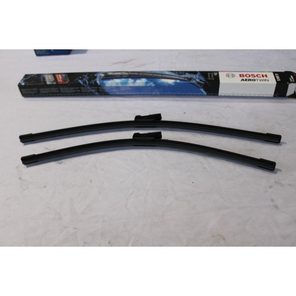Jeu 2 balais essuie glace souple aerotwin 550mm + 500mm Bosch A104S 3397014118 pour jeep renegade mercedes GLK X204 