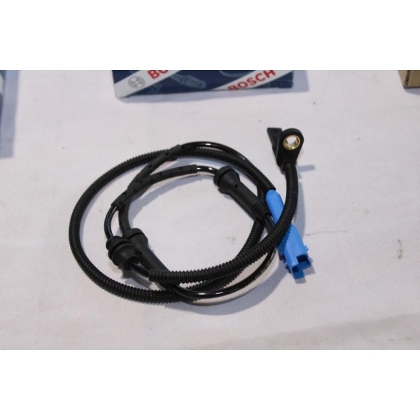 Capteur ABS vitesse roue avant Bosch 0986594551 pour citroen C2 C3 peugeot 1007 
