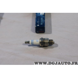 Bougie allumage Bosch W796 7596 0241235607 pour moto scooter benelli S ducato 350 900 GTV GTL hercules hobby jogging prima 