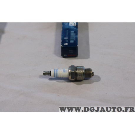 Bougie allumage Bosch W796 7596 0241235607 pour moto scooter benelli S ducato 350 900 GTV GTL hercules hobby jogging prima 