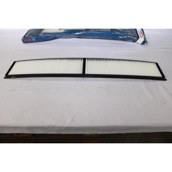 Filtre d'habitacle interieur Bosch M2124 1987432124 pour BMW serie 1 3 X1 E81 E82 E84 E87 E88 E90 E91 E92 E93 alpina D3 