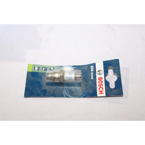 Bougie allumage Bosch WSR6F 606 0242240846 pour tronconneuse tondeuse debrousailleur moto scooter 