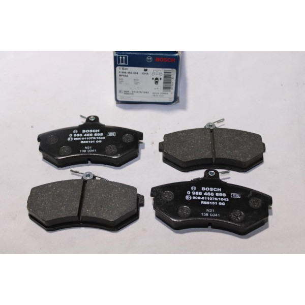 Jeu 4 plaquettes de frein avant montage lucas Bosch BP692 0986466698 pour audi 80 90 coupé B2 