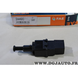 Contacteur interrupteur pedale de frein feux FAE 24490 pour nissan primera P10 micra K11 