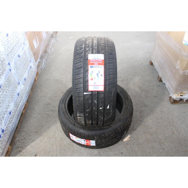 Lot 2 pneus NEUF Leao tire Nova force 245/40/19 245 40 R19 XL 98W DOT1623 