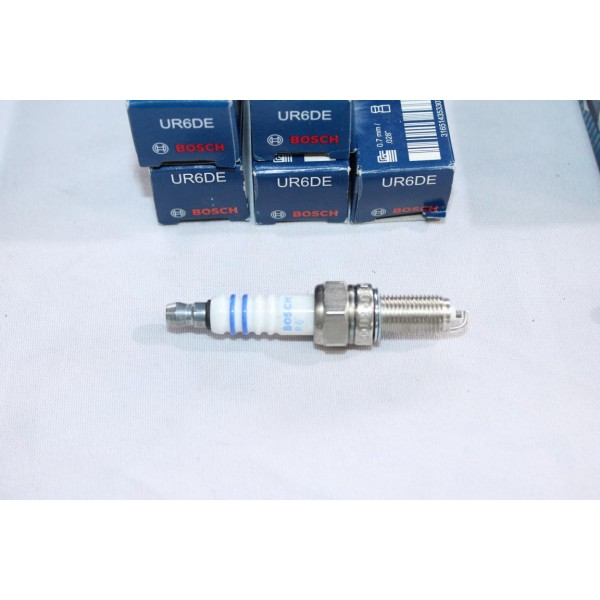 Lot 5 bougies allumage Bosch UR6DE 0242040502 pour alfa romeo 145 146 147 155 156 166 GT GTV spider 1.6 1.8 2.0 essence 