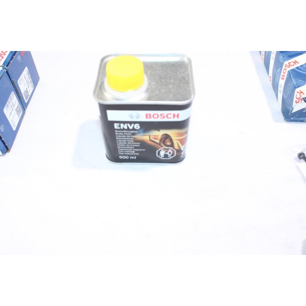 Flacon bidon 500ML liquide de frein type DOT3 DOT4 DOT5.1 Bosch ENV6 1987479206 