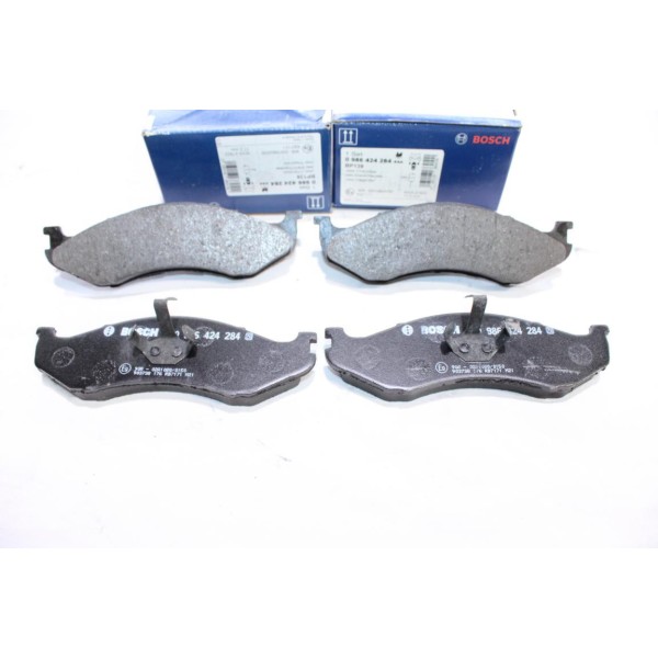 Jeu 4 plaquettes de frein avant montage kelsey hayes Bosch 0986424284 BP139 pour jeep wrangler cherokee et grand cherokee 
