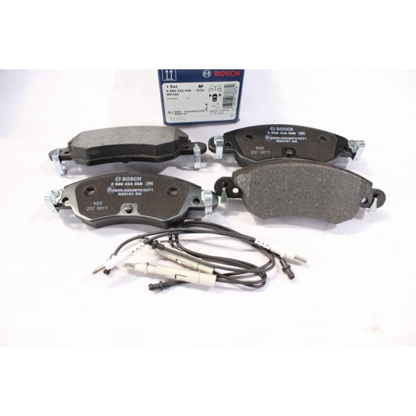 Jeu 4 plaquettes de frein avant montage bendix Bosch 0986424598 BP340 pour citroen C5 