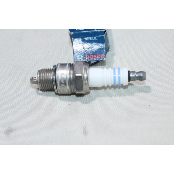 Lot 4 bougies allumage Bosch WR6BC 7593 0242240561 pour opel kadett B C rekord C D commodore B ford taunus dacia 1309 1310 1410 