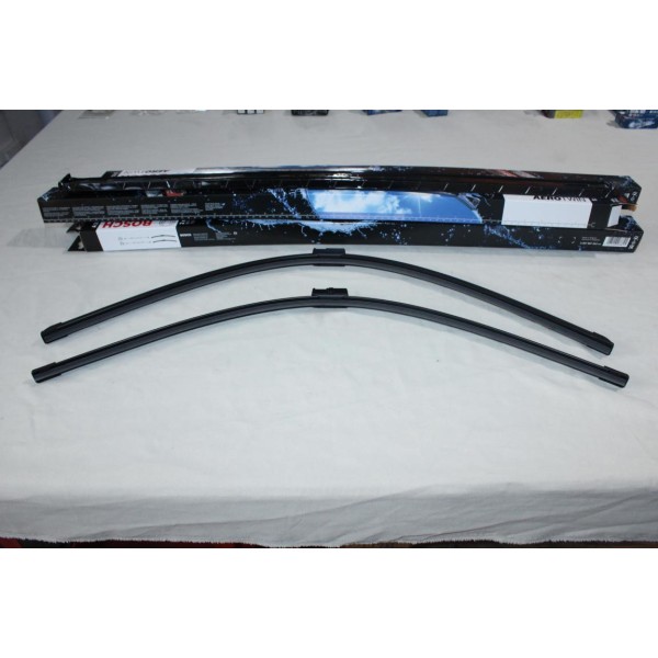 Jeu 2 balais essuie glace souple aerotwin 800mm + 750mm Bosch A313S 3397007313 pour citroen C4 picasso 