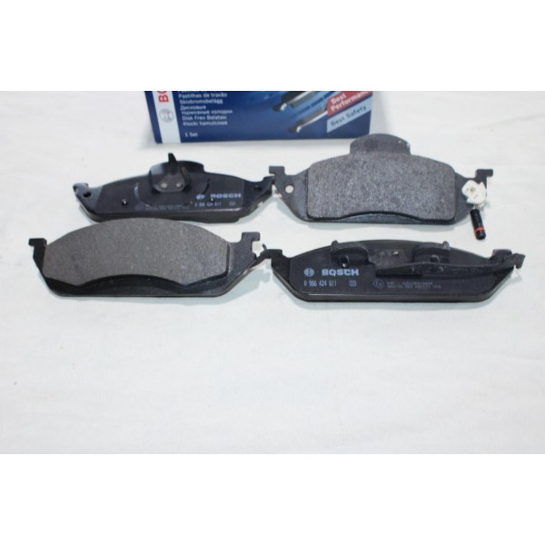 Jeu 4 plaquettes de frein avant montage bendix Bosch BP342 0986424611 pour mercedes classe ML W163 