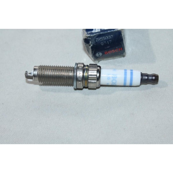 Lot 4 bougies allumage iridium Bosch ZR5SI332 9747 0242145537 pour BMW serie 1 3 F20 F21 F30 F31 F80 citroen DS3 DS4 DS5 C4 