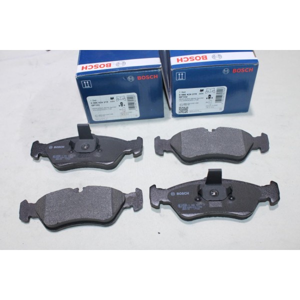 Jeu 4 plaquettes de frein arriere montage teves Bosch BP102 0986424219 pour mercedes sprinter W901 W902 W903 W904 volkswagen 