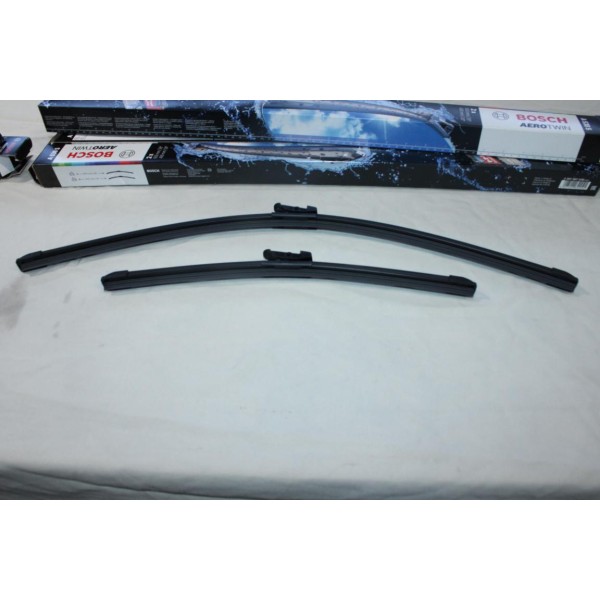 Jeu 2 balais essuie glace souple aerotwin 650mm + 400mm Bosch A538S 3397007538 pour toyota avensis T27 