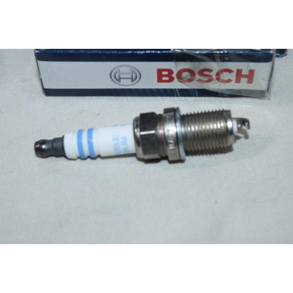 Lot 4 bougies allumage Bosch FR6KII332S 9698 0242240707 pour chevrolet cruze aveo trax opel corsa D E insignia A astra J meriva 