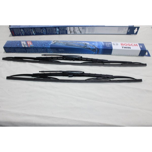 Jeu 2 balais essuie glace twin avec gicleur 65cm + 55cm Bosch 725 3397001725 pour mercedes vito W638 