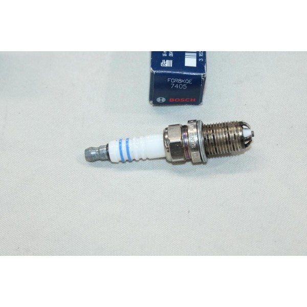 Lot 2 bougies allumage (trace montage) Bosch FGR8KQE 7405 0242229613 pour BMW Z3 E36 ford galaxy 1 mercedes classe V W638 seat 