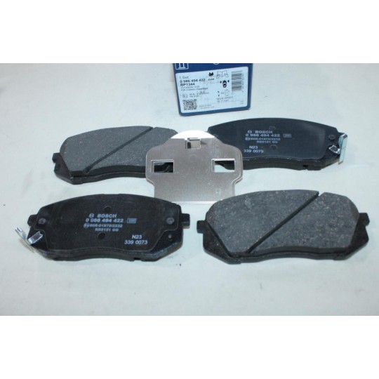 Lot 4 plaquettes de frein avant montage mando Bosch BP1344 0986494422 pour hyundai sonata ix35 kia sportage carens 