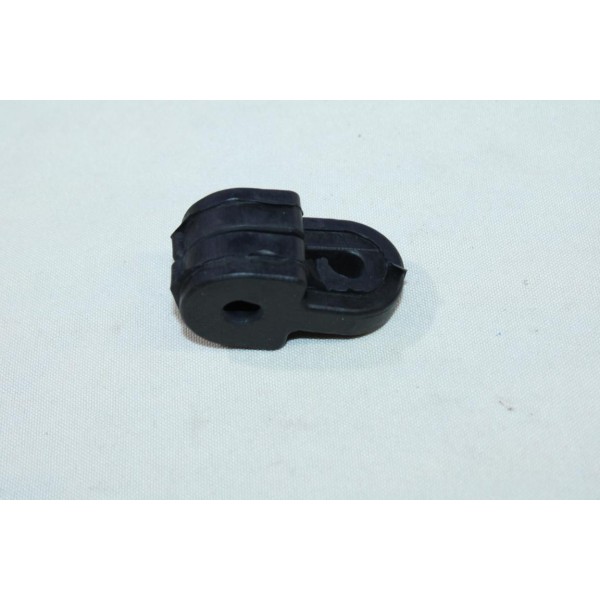 Silent bloc fixation silencieux echappement STC T402725 pour citroen jumpy fiat scudo nissan kubistar peugeot expert renault 21 