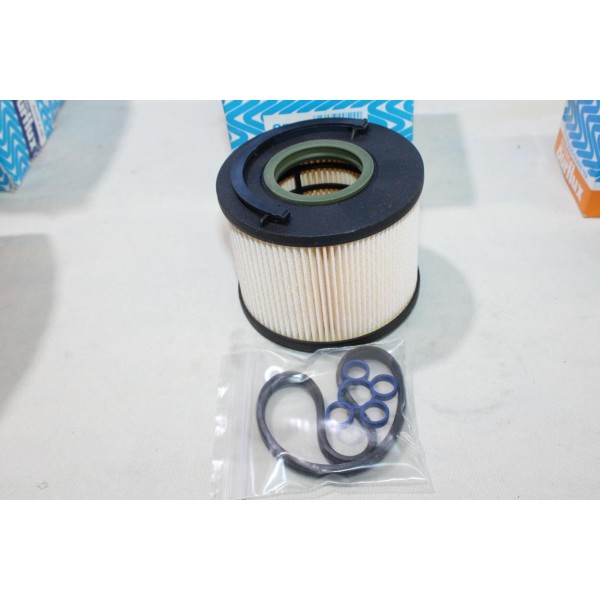 Filtre à carburant gazoil Purflux C529 pour audi Q7 porsche cayenne volkswagen phaeton touareg 3.0TDI 4.2TDI 5.0TDI 3.0 4.2 5.0 