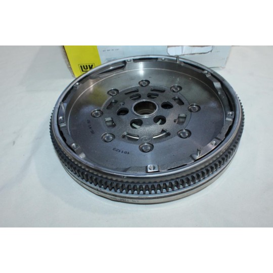 Volant moteur bimasse embrayage (TRACE DE MONTAGE / PRESENTATION) LUK 415025010 pour audi A3 seat altea toledo 3 III leon 2 II 