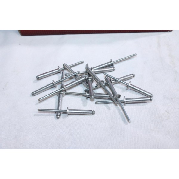 Boite 500 rivets pop alu 4.8x25 FAR 501482503 