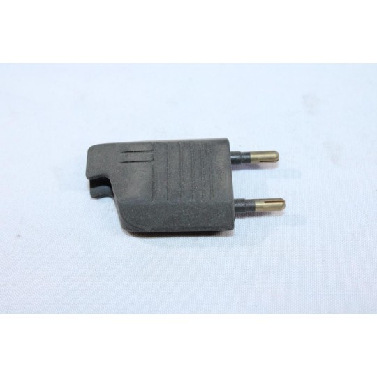 Fiche prise de courant 2 poles Legrand 50167 