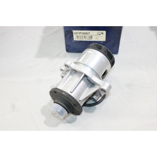 Pompe à eau avec joint Quinton Hazell QCP3067 pour BMW serie 3 5 Z3 E30 E34 E36 E46 316 318 518 essence 
