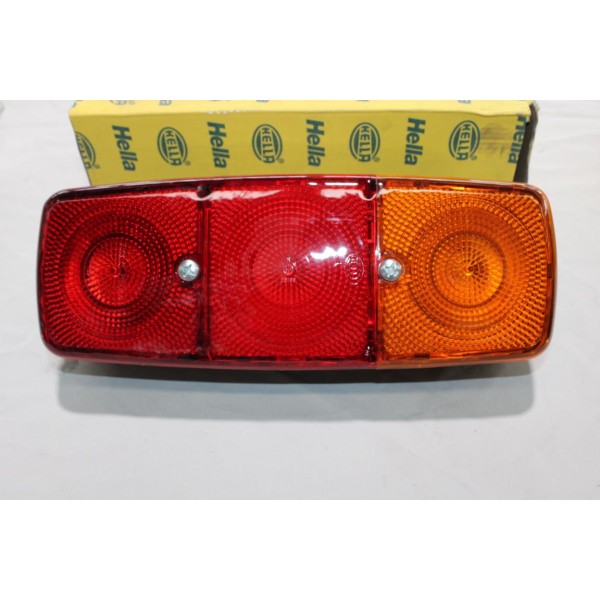 Feu lanterne arriere droit Hella 2SE001699-071 pour iveco P PA magirus D mercedes unimog LP 
