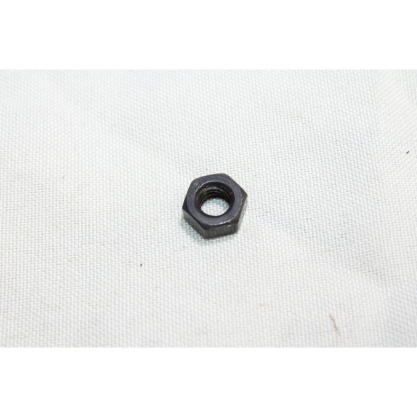 Ecrou M6 Bosch 1695002004 