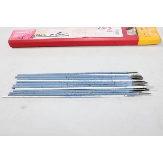 Lot 27 baguettes de soudure 2.5 (vieux stock sans reclamation) Castolin 680S 